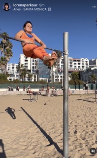 Lorena Abreu feet photo thumbnail