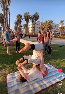 Lorena Abreu feet photo thumbnail