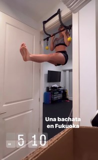 Lorena Abreu feet photo thumbnail