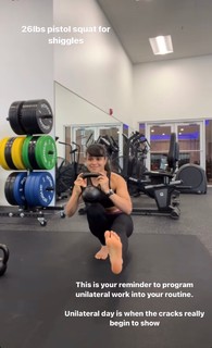 Lorena Abreu feet photo thumbnail