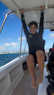 Lorena Abreu feet photo thumbnail