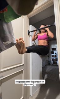 Lorena Abreu feet photo 16