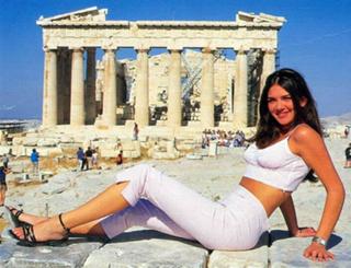 Lorena Bernal feet photo 7