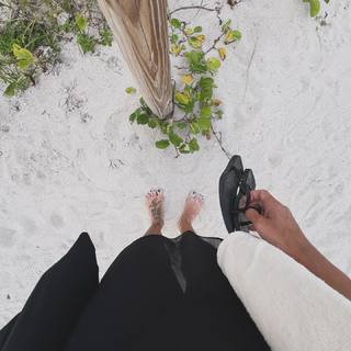 Lorena Castell feet photo 7