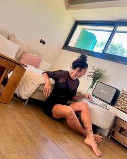 Lorena Castell feet photo 5