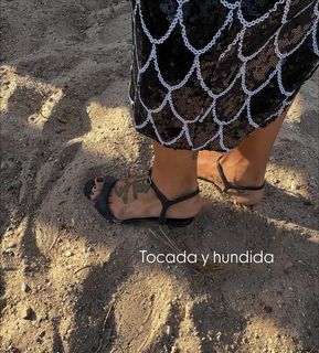 Lorena Castell feet photo 1