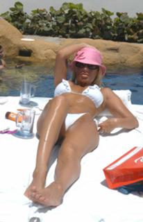 Lorena Herrera feet photo 8