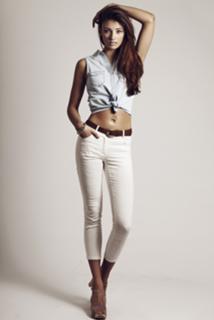 Lorena Rae feet photo thumbnail