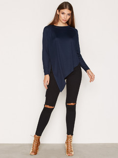 Lorena Rae feet photo thumbnail