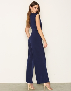 Lorena Rae feet photo thumbnail