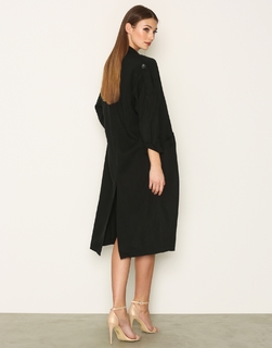 Lorena Rae feet photo thumbnail