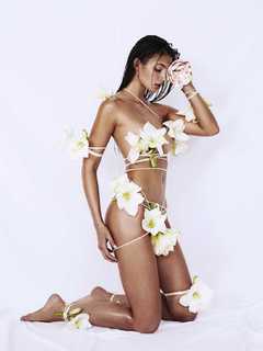 Lorena Rae feet photo thumbnail