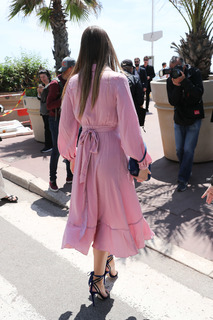 Lorena Rae feet photo thumbnail