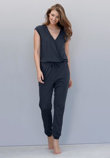 Lorena Rae feet photo thumbnail