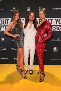 Lorena Rae feet photo thumbnail