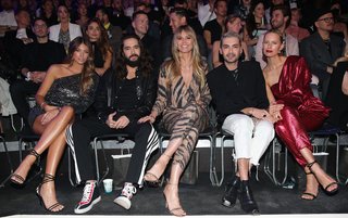 Lorena Rae feet photo thumbnail