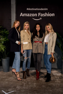 Lorena Rae feet photo thumbnail