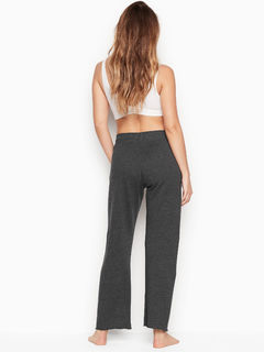 Lorena Rae feet photo thumbnail