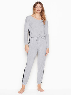 Lorena Rae feet photo thumbnail