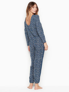 Lorena Rae feet photo thumbnail