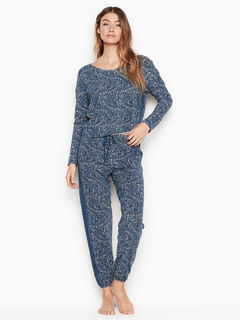 Lorena Rae feet photo thumbnail