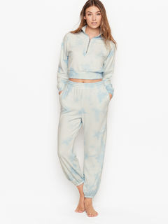 Lorena Rae feet photo thumbnail