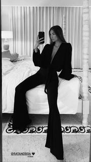 Lorena Rae feet photo thumbnail