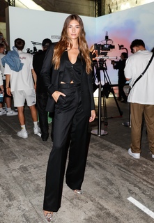 Lorena Rae feet photo thumbnail