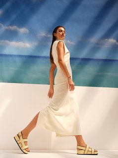 Lorena Rae feet photo thumbnail