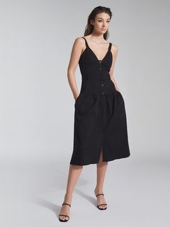 Lorena Rae feet photo thumbnail