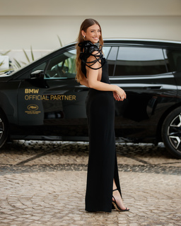 Lorena Rae feet photo thumbnail