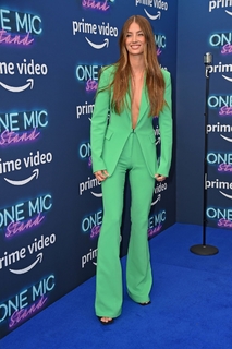 Lorena Rae feet photo thumbnail