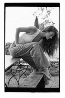 Lorena Rae feet photo thumbnail