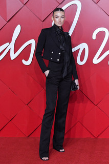 Lorena Rae feet photo thumbnail