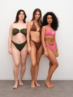 Lorena Rae feet photo thumbnail