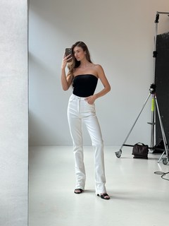 Lorena Rae feet photo thumbnail