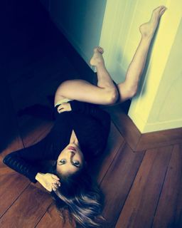 Lorena Robalino feet photo 3