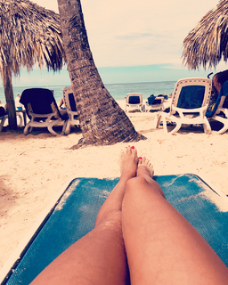 Lorena Robalino feet photo 5
