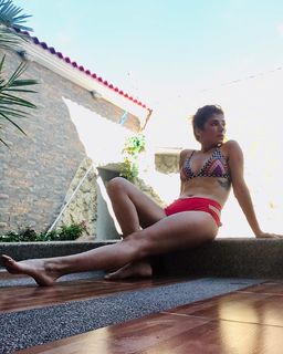 Lorena Robalino feet photo 3