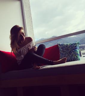 Lorena Robalino feet photo 8