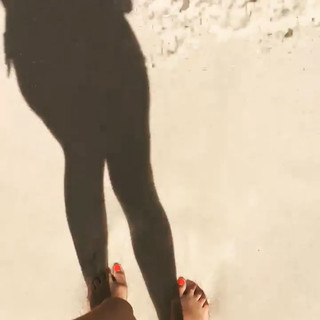 Lorena Robalino feet photo 17