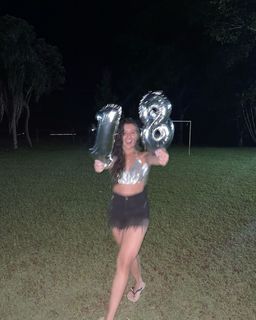Lorena Tucci feet photo 1