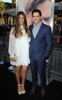 Lorenza Izzo feet photo thumbnail