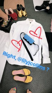 Lorenza Izzo feet photo thumbnail