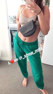 Lorenza Izzo feet photo thumbnail