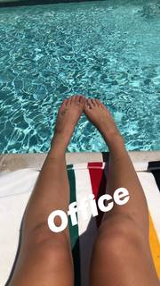 Lorenza Izzo feet photo thumbnail