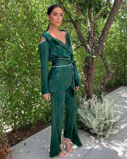 Lorenza Izzo feet photo thumbnail