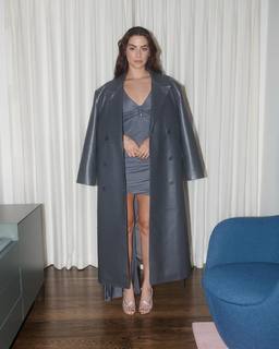 Lorenza Izzo feet photo thumbnail