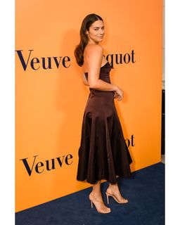 Lorenza Izzo feet photo 4