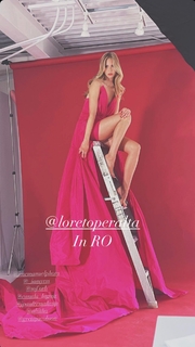 Loreto Peralta feet photo 2